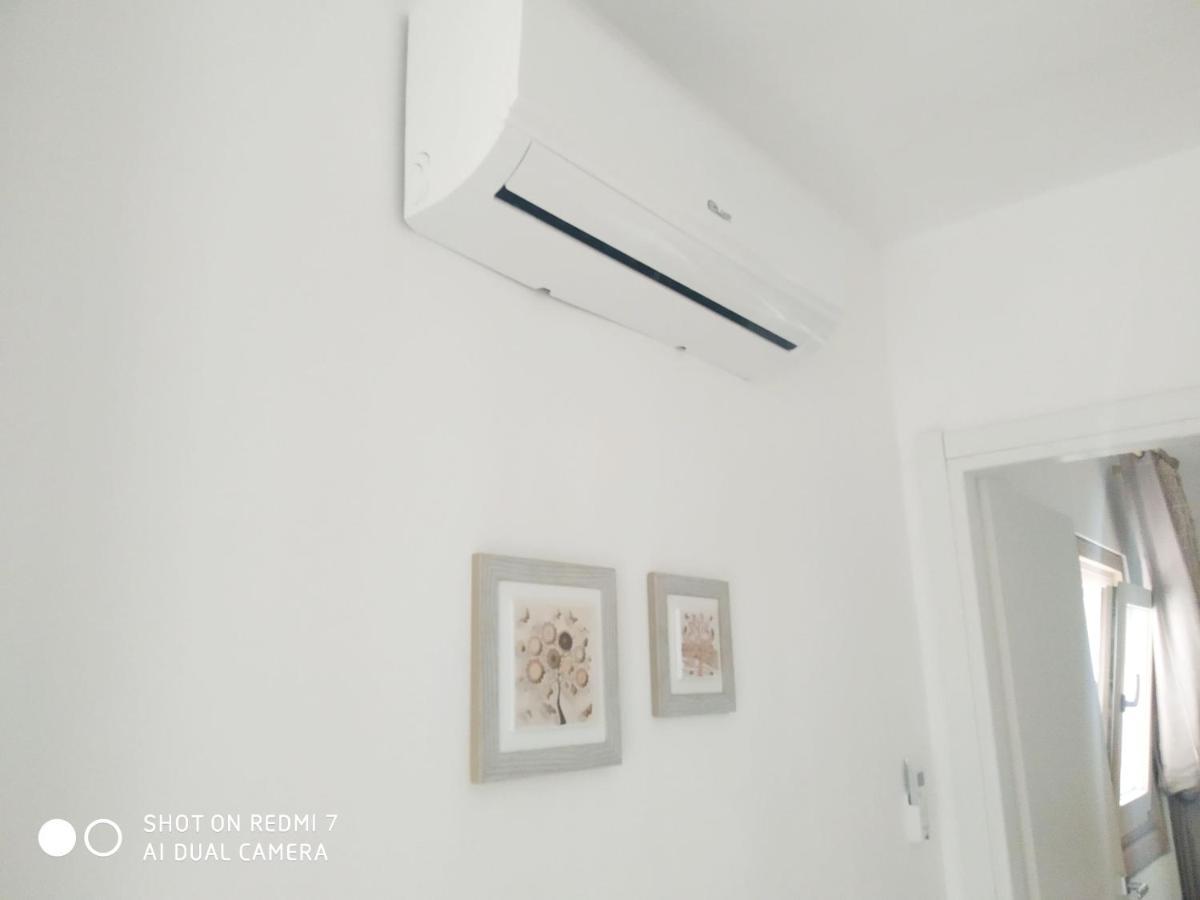 Aurisa Apartment Bari Buitenkant foto