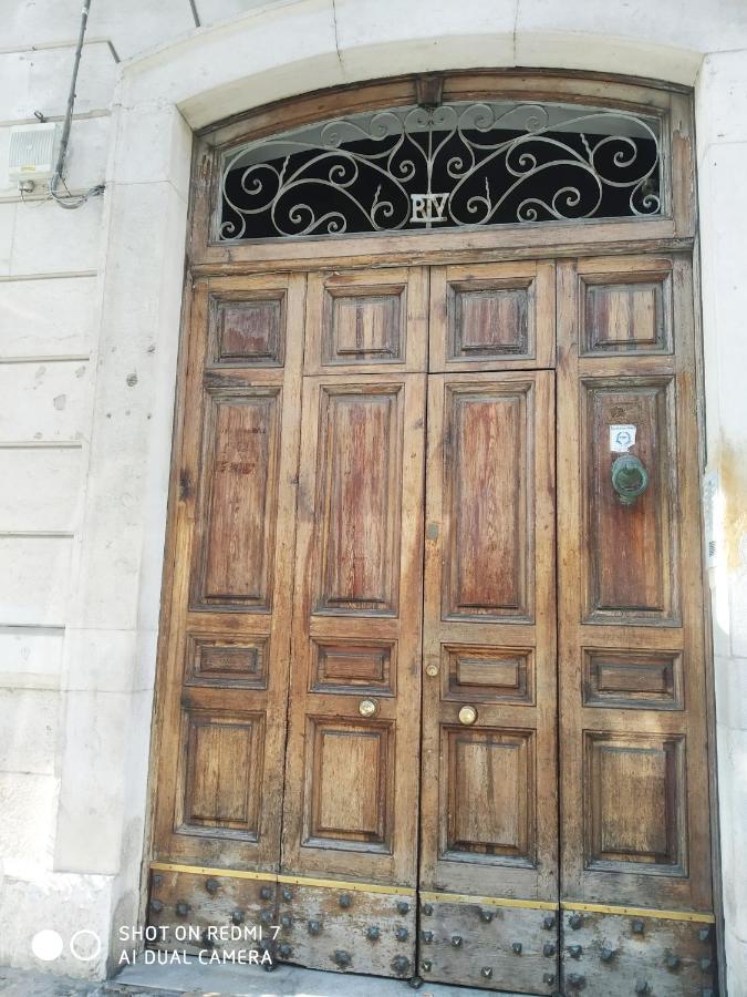 Aurisa Apartment Bari Buitenkant foto