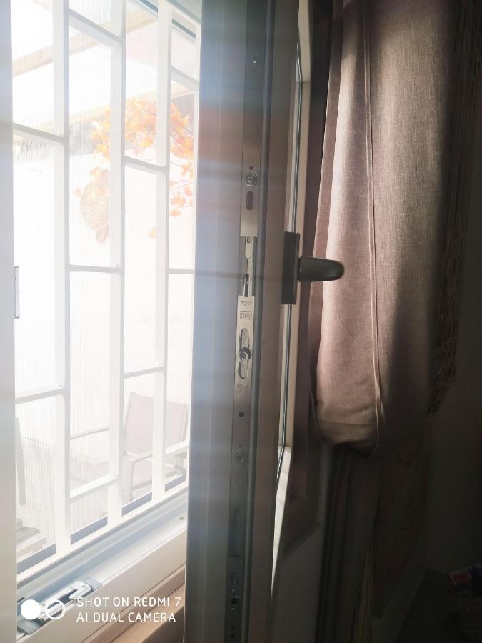 Aurisa Apartment Bari Buitenkant foto