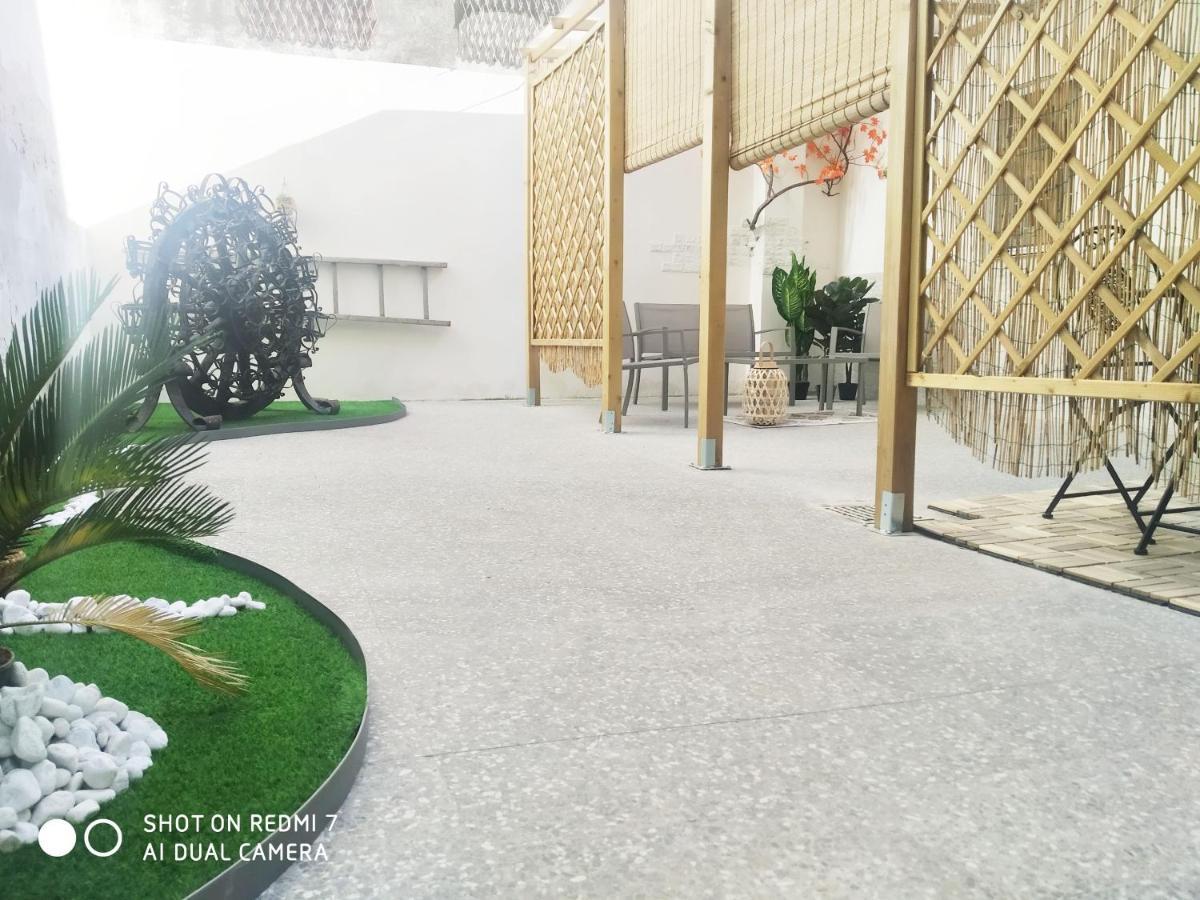 Aurisa Apartment Bari Buitenkant foto