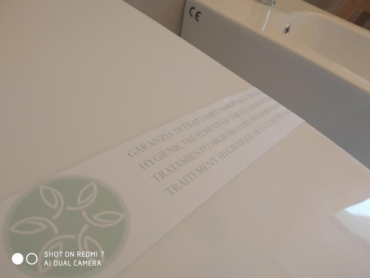 Aurisa Apartment Bari Buitenkant foto