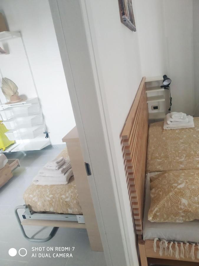 Aurisa Apartment Bari Buitenkant foto
